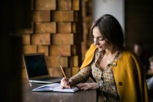 How to Write Effective YouTube Scripts That Engage Viewers | Write Ink